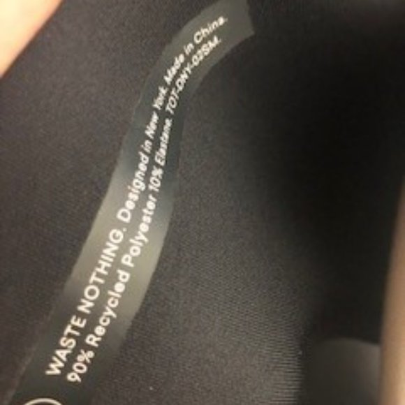 a day recycled scuba top! - Picture 4 of 7